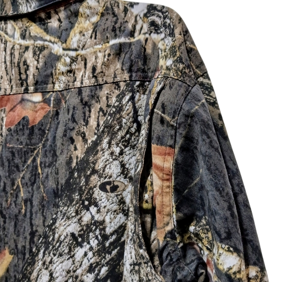 Game Winner BREAK UP MOSSY OAK Camouflage Button Down Roll Tab Shirt Youth SZ  L - Picture 6 of 9